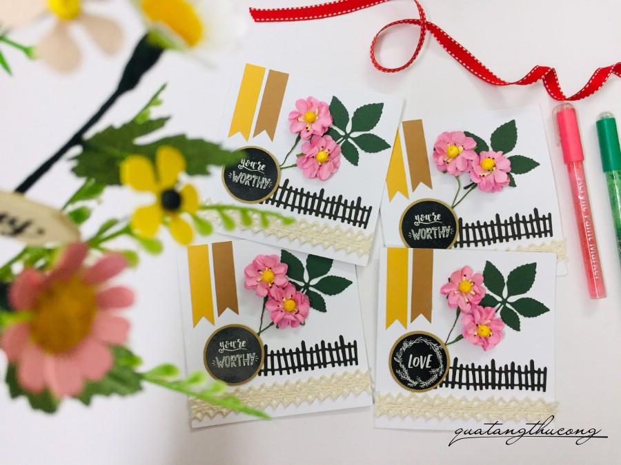 Thiệp hoa thông điệp - trắng hoa hồng